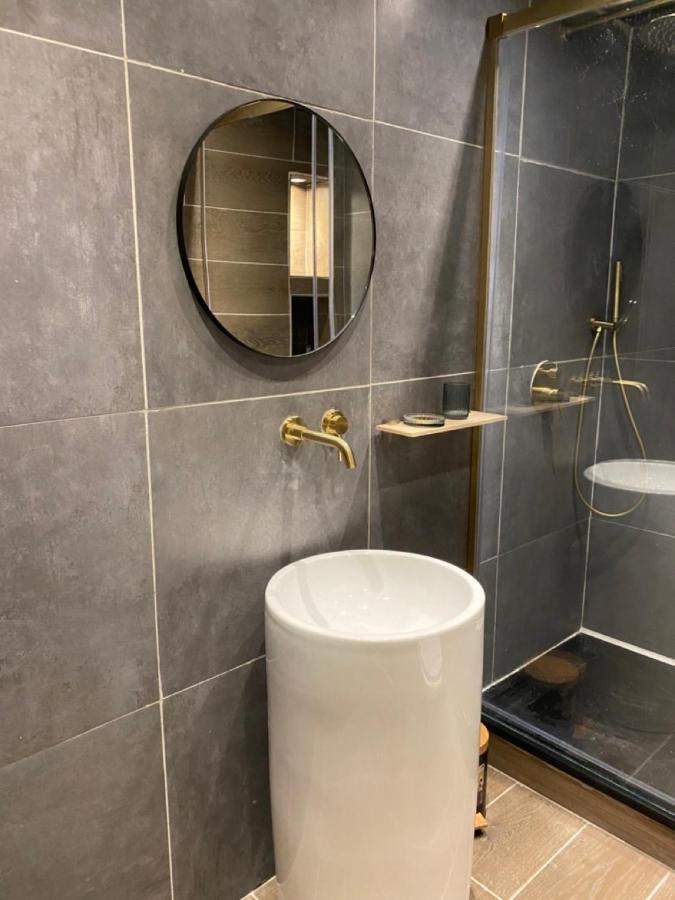 Sv - L'Experience Design Duplex In Marseille Apartment Екстериор снимка