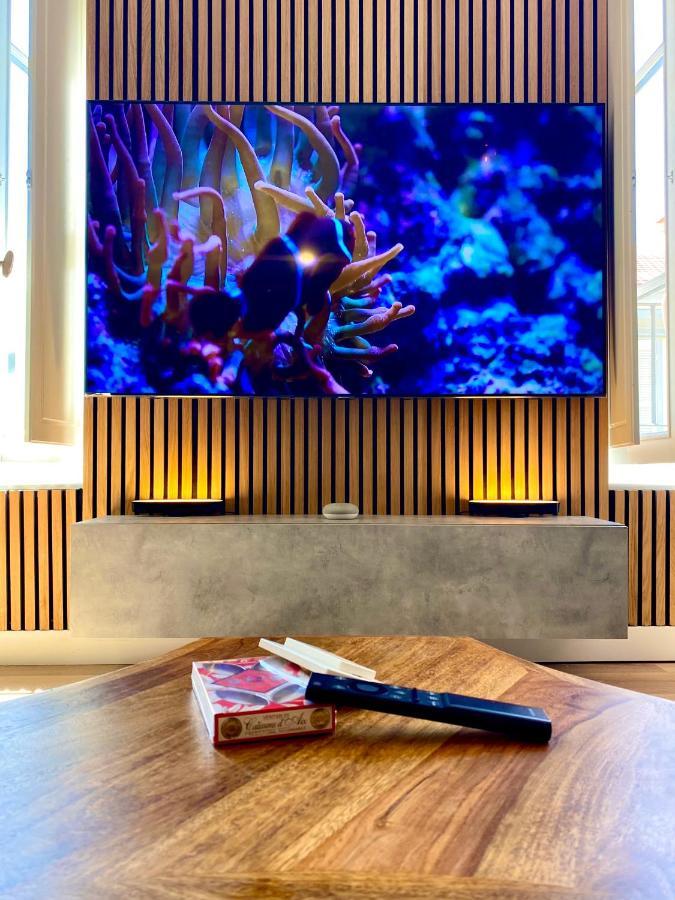 Sv - L'Experience Design Duplex In Marseille Apartment Екстериор снимка